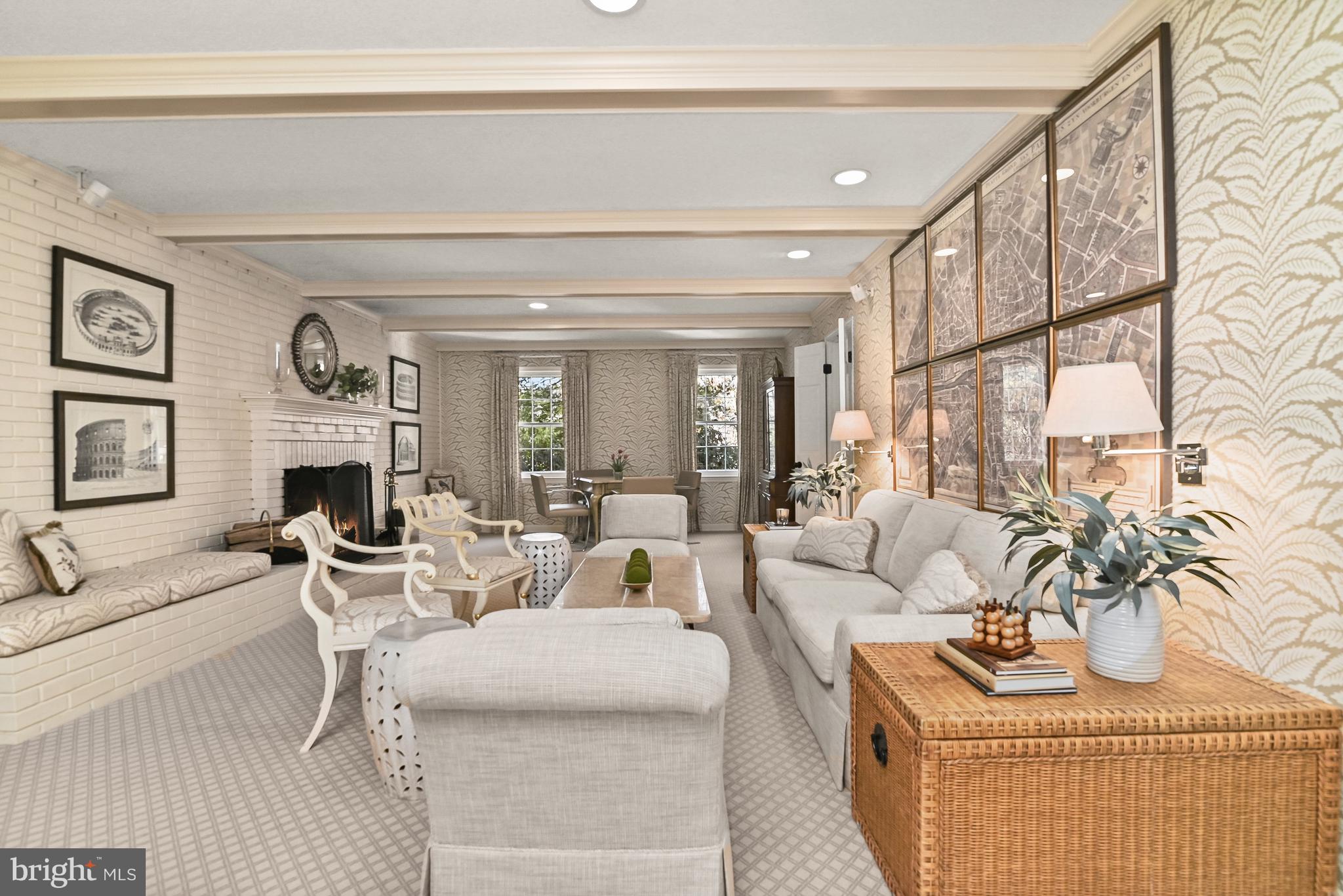 11700 Beekman Place Potomac, MD 20854 - Photo 15 of 44 Spacious & Inviting Family Room