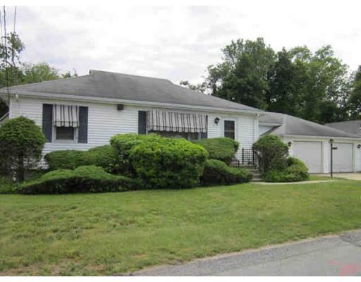 72 Bourne Road Swansea, MA 02777 - Photo 1 of 5 Gallery Image 1