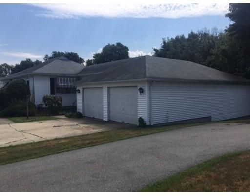 72 Bourne Road Swansea, MA 02777 - Photo 3 of 5 Gallery Image 3