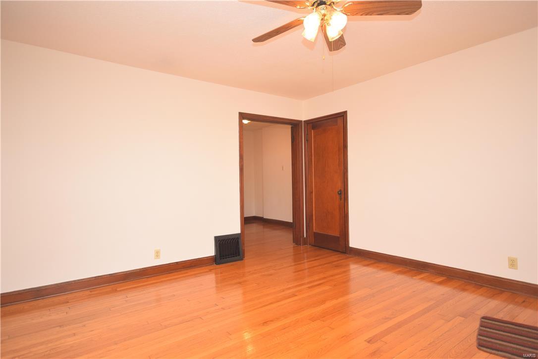 3323 Watson Road St. Louis, MO 63139 - Photo 3 of 21