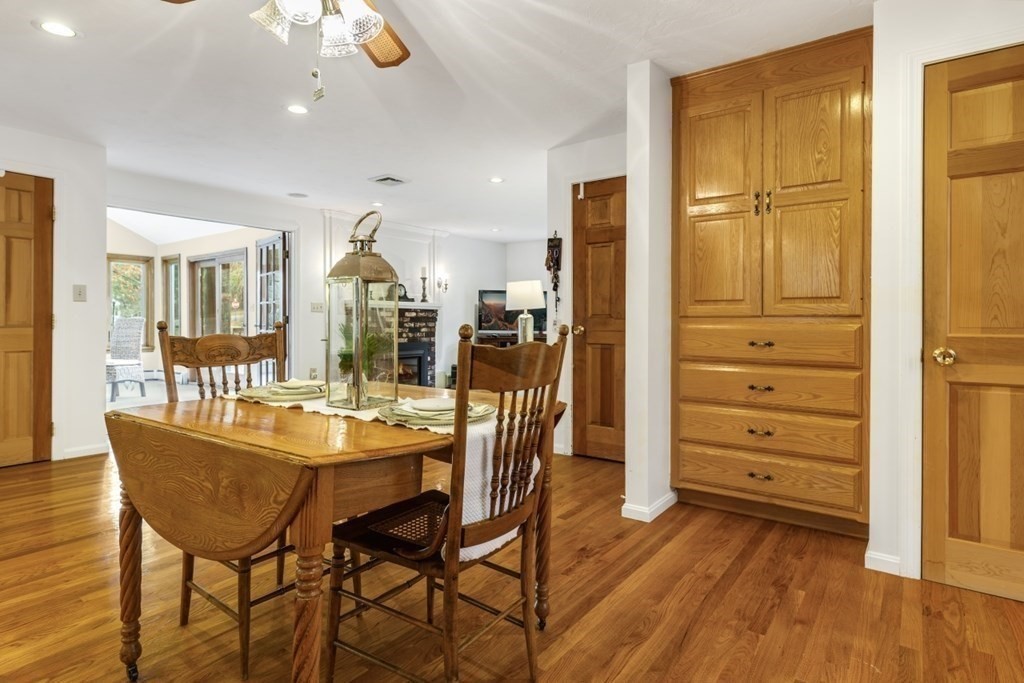 4 Broken Tree Road Medway, MA 02053 - Photo 11 of 41