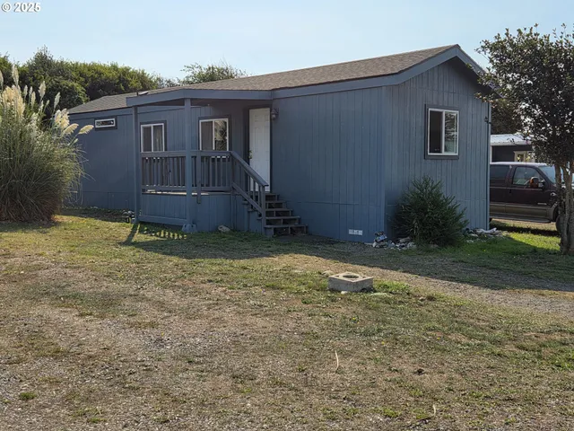 $70,000 | 29450 Ellensburg Avenue, Unit 802, Gold Beach, OR 97444