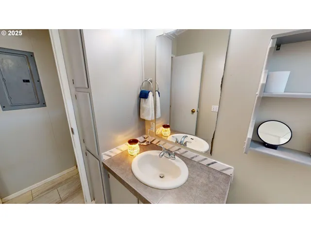 $70,000 | 29450 Ellensburg Avenue, Unit 802, Gold Beach, OR 97444