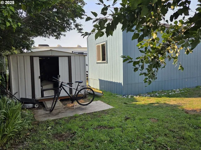 $70,000 | 29450 Ellensburg Avenue, Unit 802, Gold Beach, OR 97444