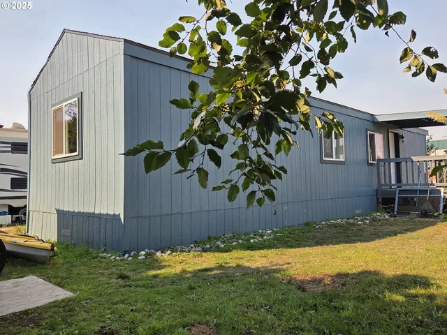 $70,000 | 29450 Ellensburg Avenue, Unit 802, Gold Beach, OR 97444