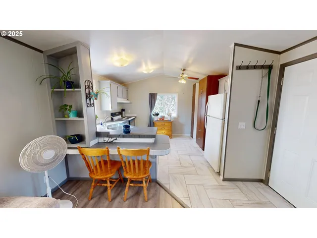 $70,000 | 29450 Ellensburg Avenue, Unit 802, Gold Beach, OR 97444