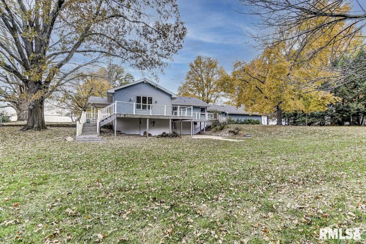 14558 Dixon Road Auburn, IL 62615 - Photo 21 of 33 Gallery Image 21