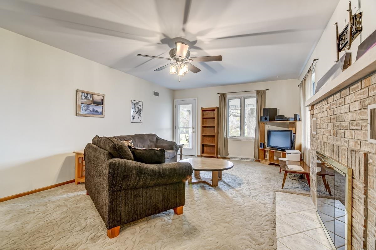 14558 Dixon Road Auburn, IL 62615 - Photo 5 of 33 Gallery Image 5