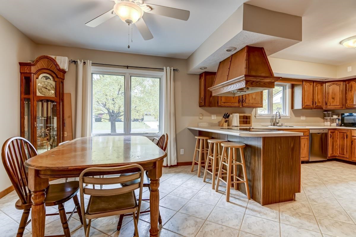 14558 Dixon Road Auburn, IL 62615 - Photo 9 of 33 Gallery Image 9