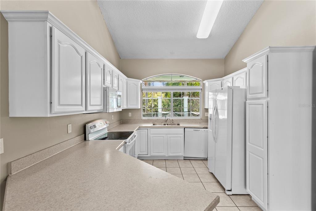 5669 Merlin Way St. Cloud, FL 34772 - Photo 4 of 30