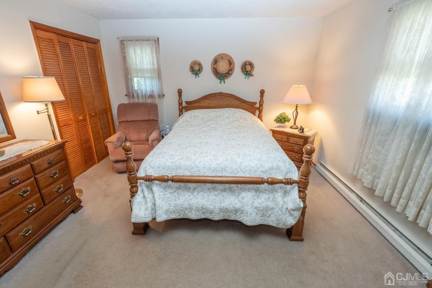 119 Rock Lane Middlesex, NJ 08846 - Photo 11 of 32