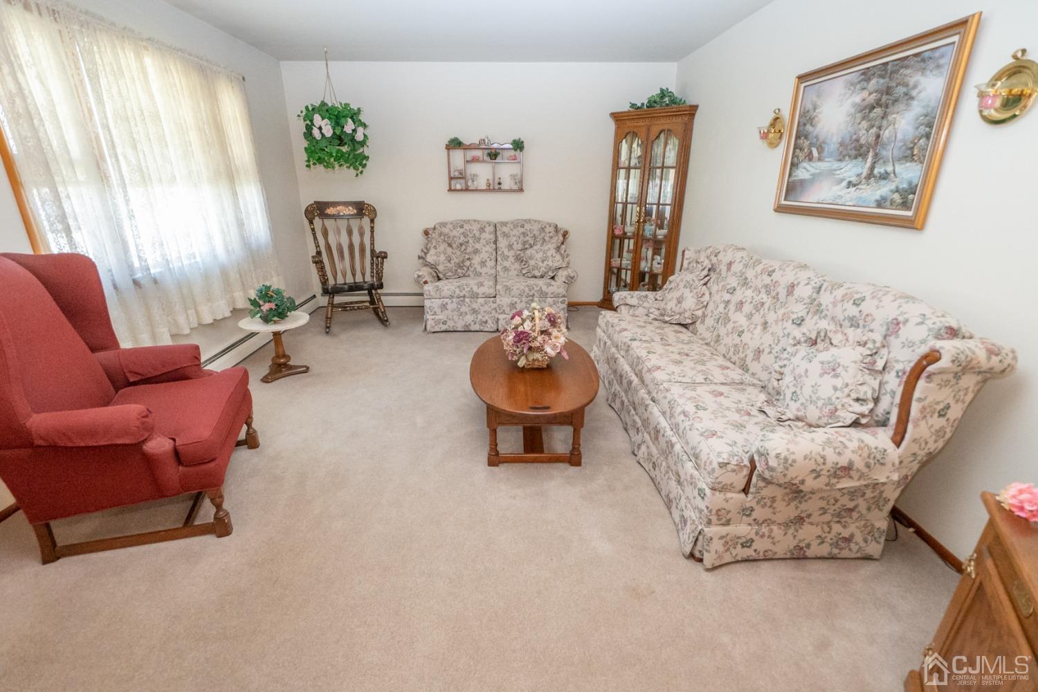 119 Rock Lane Middlesex, NJ 08846 - Photo 3 of 32