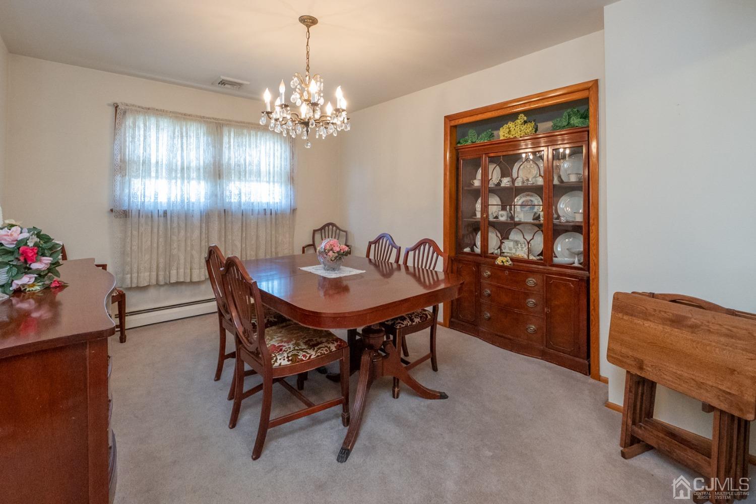 119 Rock Lane Middlesex, NJ 08846 - Photo 7 of 32