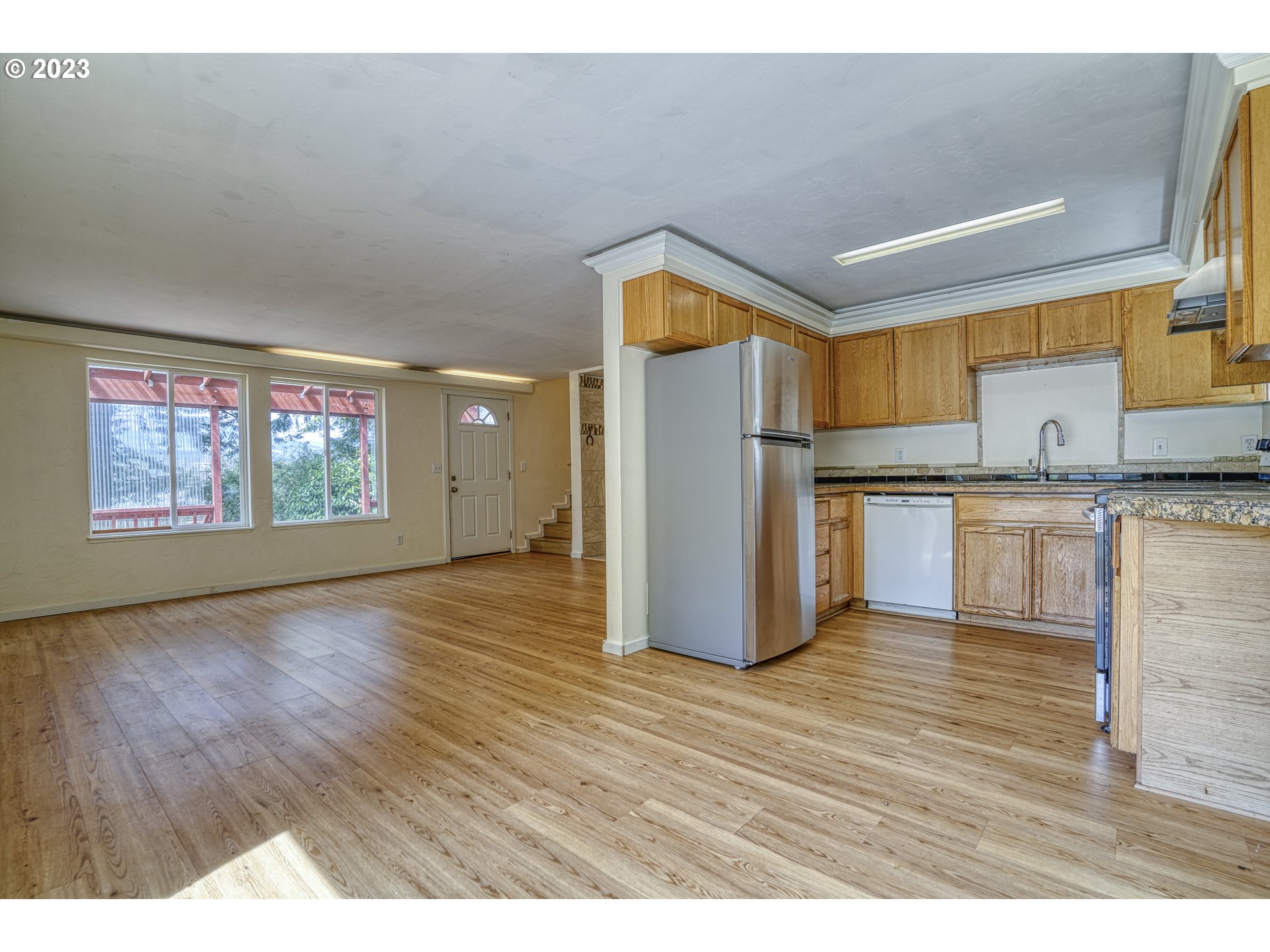 110 Southwest Wasco Street Cascade Locks, OR 97014 - Photo 14 of 34