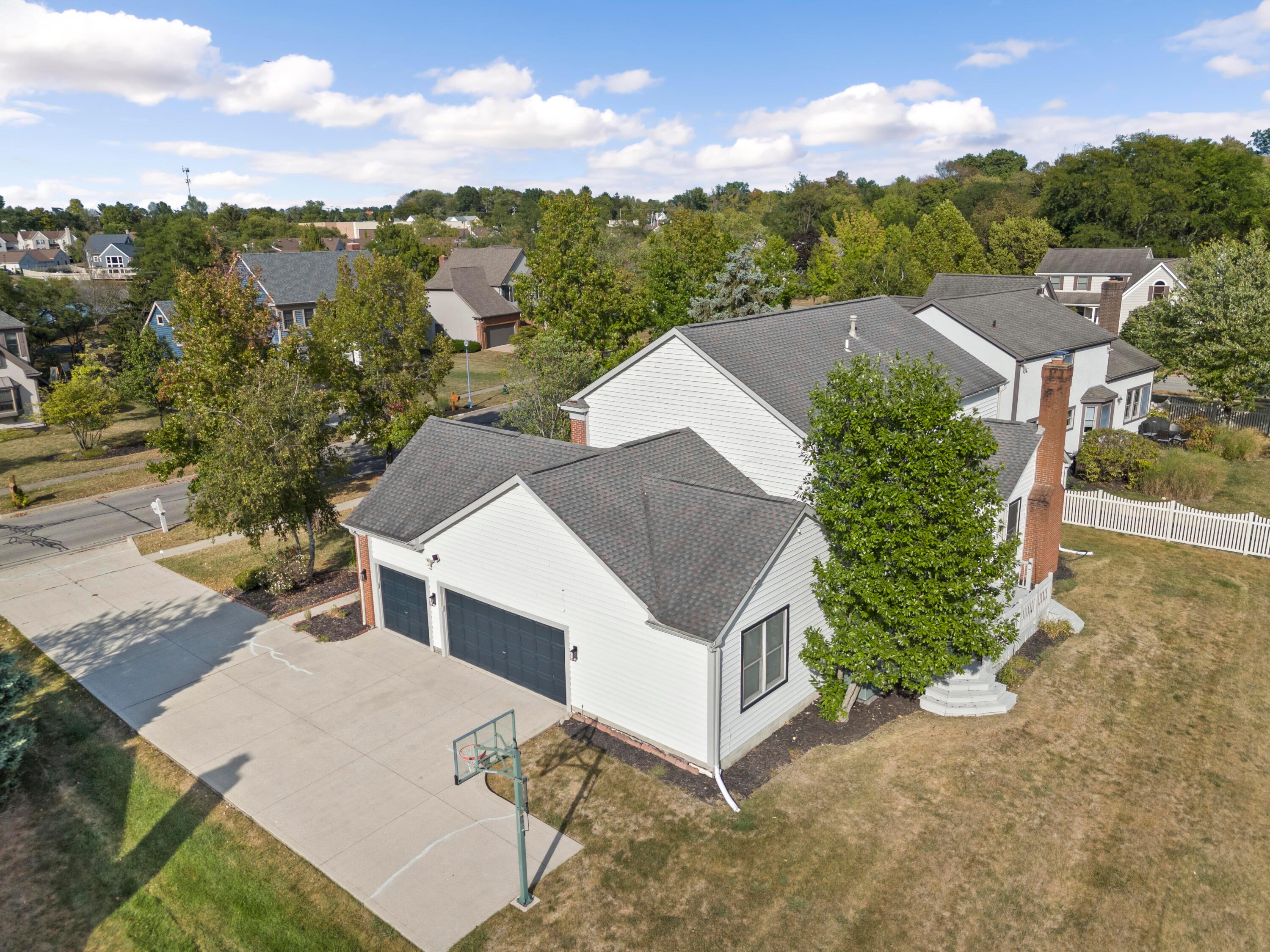 379 Beecher Road Columbus, OH 43230 - Photo 49 of 52 DJI_20240912165849_0043_D