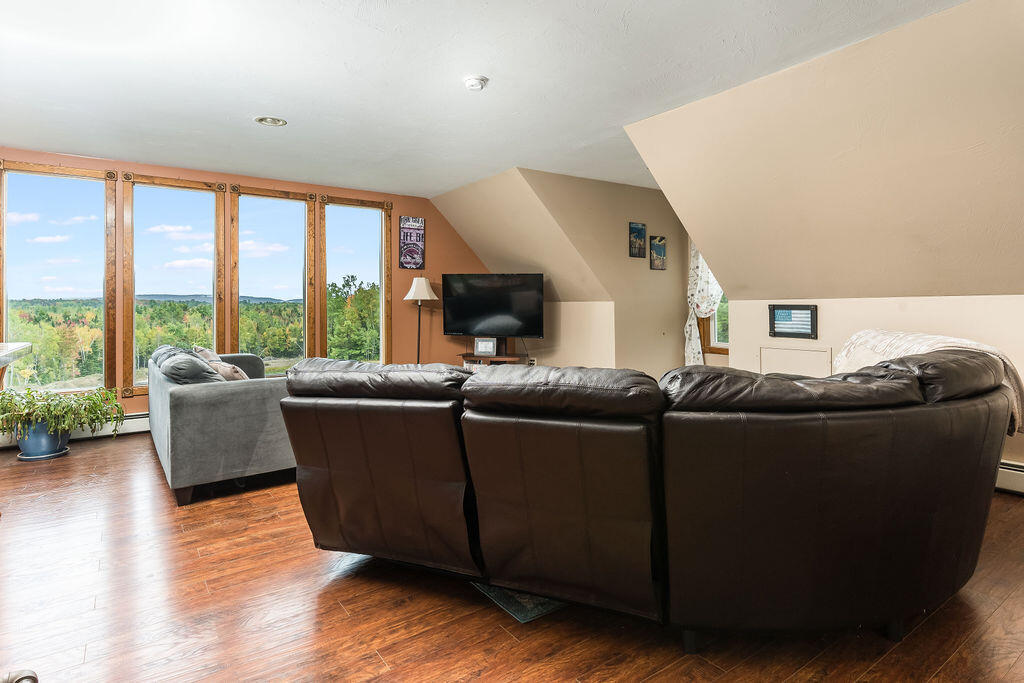 56 Royal Ridge Road Holden, ME 04429 - Photo 20 of 41 DSC00287