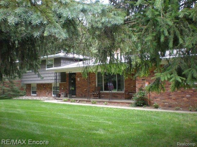 220 Shagbark Drive Rochester Hills, MI 48309 - Photo 6 of 28