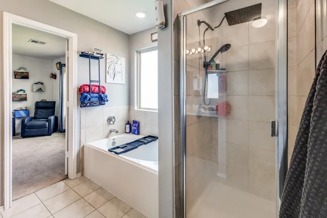 $2,000 | 444 Major Lee Lane, Unit 14H, Jarrell, TX 76537