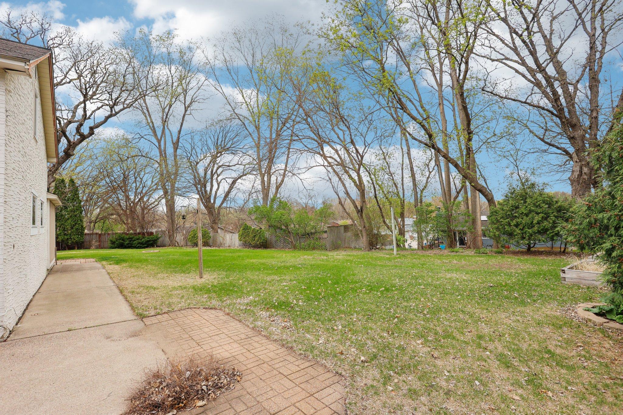 12112 West River Road Champlin, MN 55316 - Photo 28 of 31