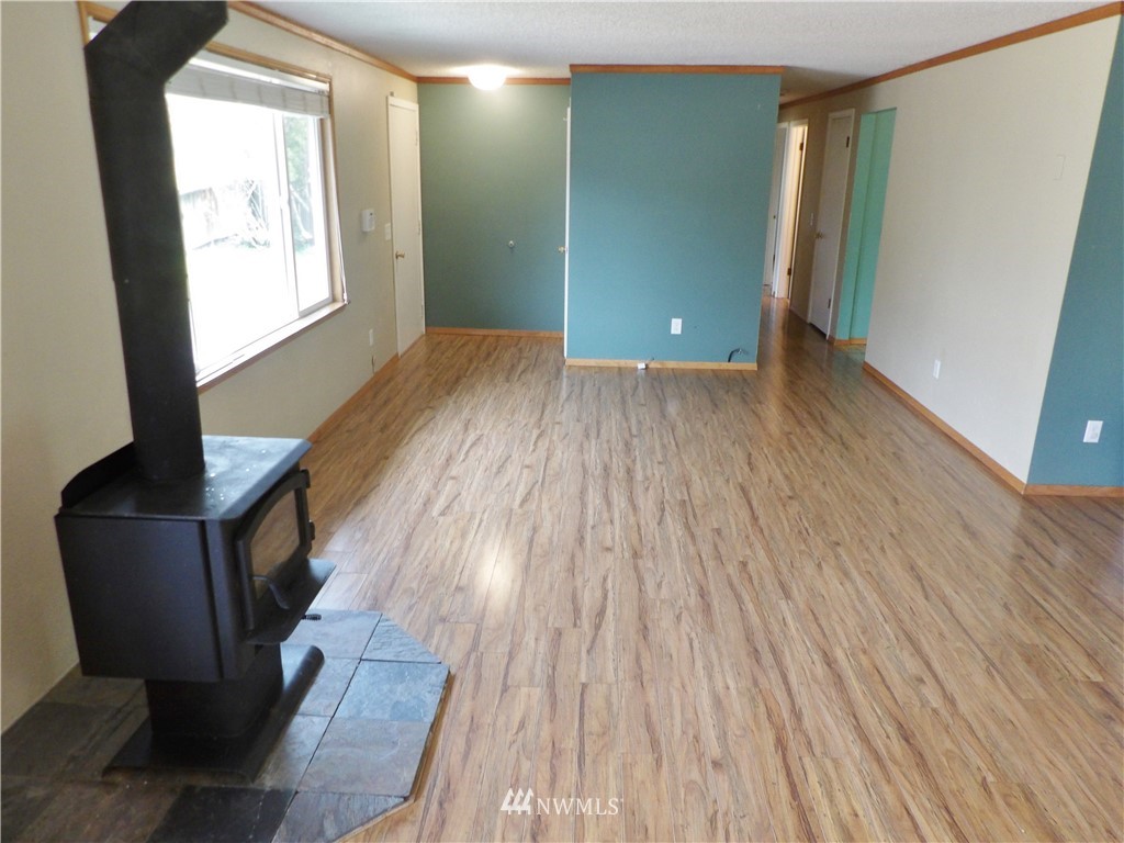 45168 Spring Street Concrete, WA 98237 - Photo 9 of 25 Gallery Image 9
