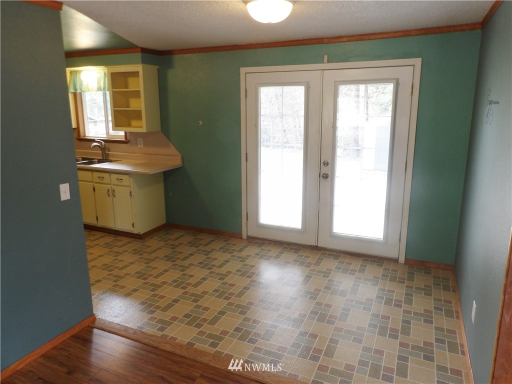 45168 Spring Street Concrete, WA 98237 - Photo 10 of 25 Gallery Image 10