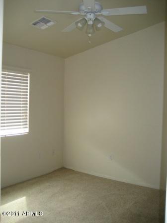 2150 East Bell Road, Unit 1080 Phoenix, AZ 85022 - Photo 5 of 10 Bedroom 2