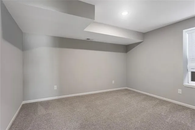 $359,900 | 710 Blazing Star Drive, Raymore, MO 64083