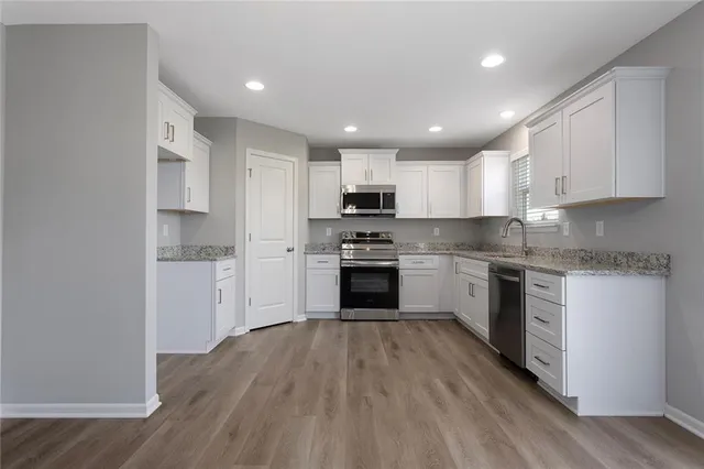 $359,900 | 710 Blazing Star Drive, Raymore, MO 64083