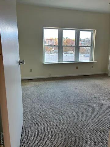 $2,500 | 25 North Division Street, Peekskill, NY 10566