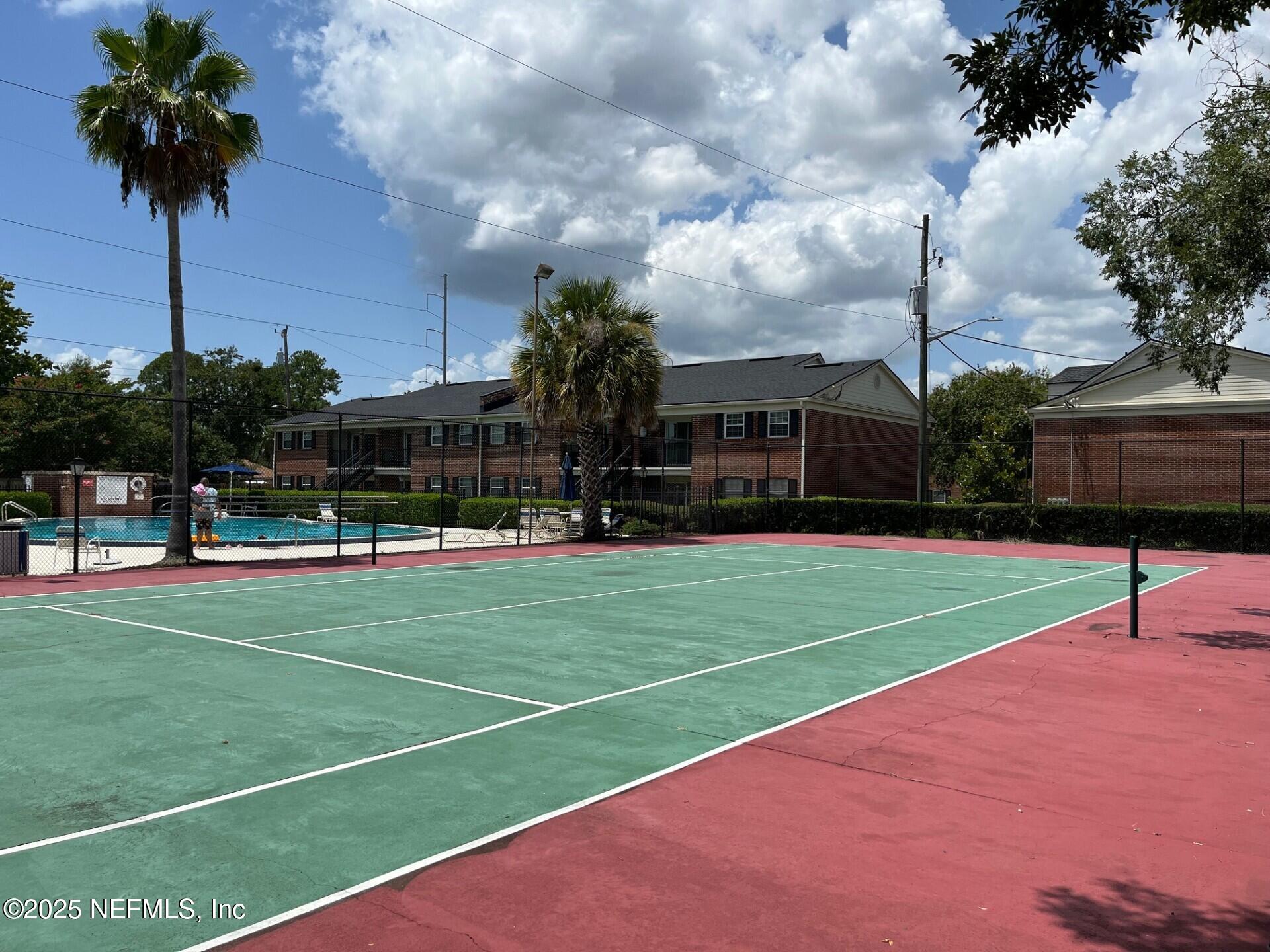 4915 Baymeadows Road, Unit 6A Jacksonville, FL 32217 - Photo 24 of 33 Community tennis court