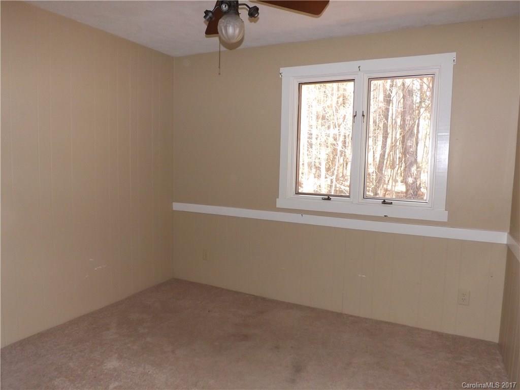 6019 Davis Road Waxhaw, NC 28173 - Photo 13 of 19 an empty room with a window
