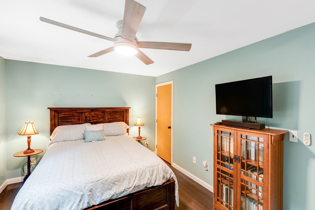 20 Lawrence Road, Unit 13 Rowley, MA 01969 - Photo 11 of 23