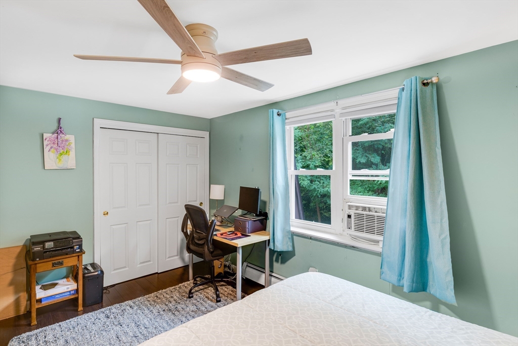 20 Lawrence Road, Unit 13 Rowley, MA 01969 - Photo 12 of 23