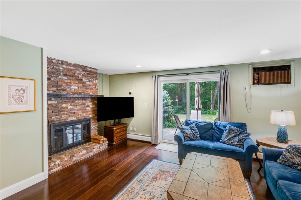 20 Lawrence Road, Unit 13 Rowley, MA 01969 - Photo 2 of 23