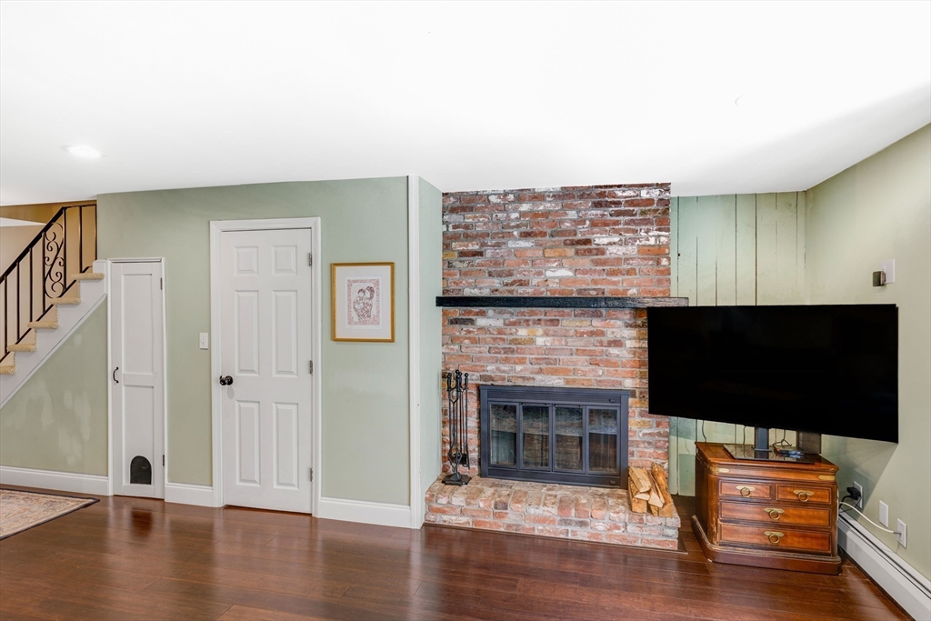 20 Lawrence Road, Unit 13 Rowley, MA 01969 - Photo 5 of 23
