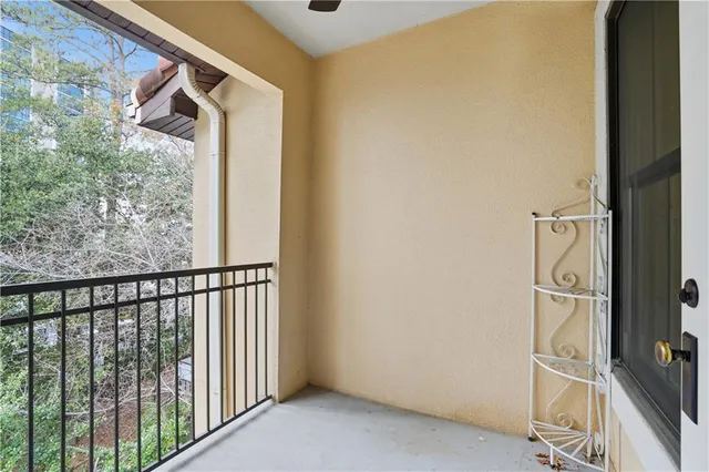 $298,000 | 3777 Peachtree Road Northeast, Unit 932, Brookhaven, GA 30319