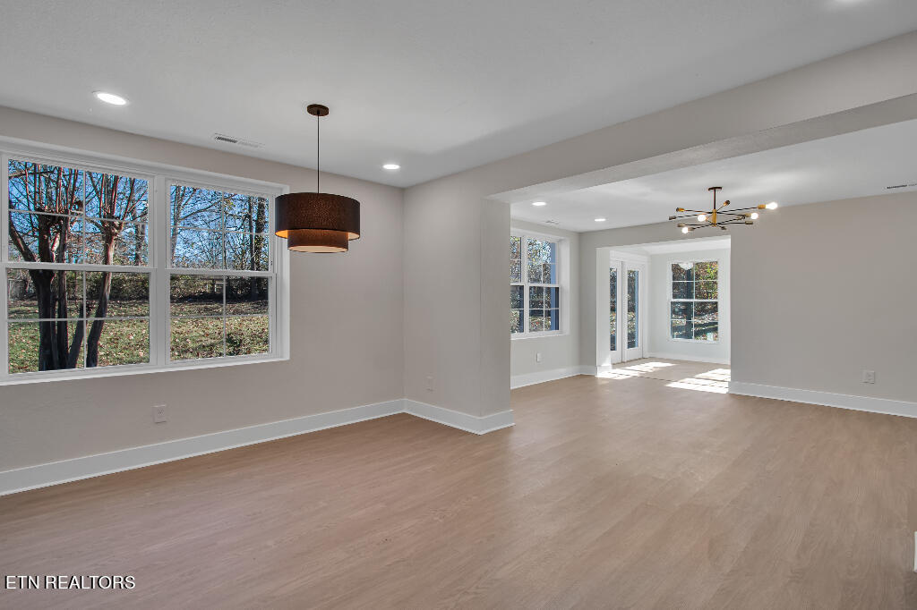 117 Goucher Circle Oak Ridge, TN 37830 - Photo 8 of 19 07