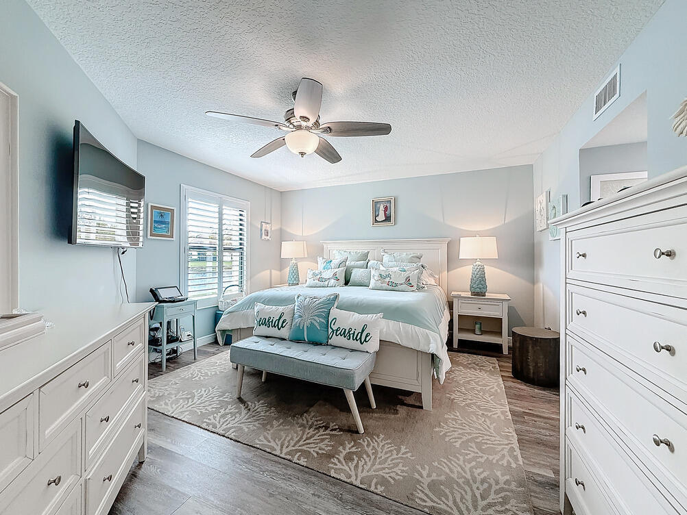 3410 Southeast Martinique Trace, Unit 102 Stuart, FL 34997 - Photo 17 of 32 17