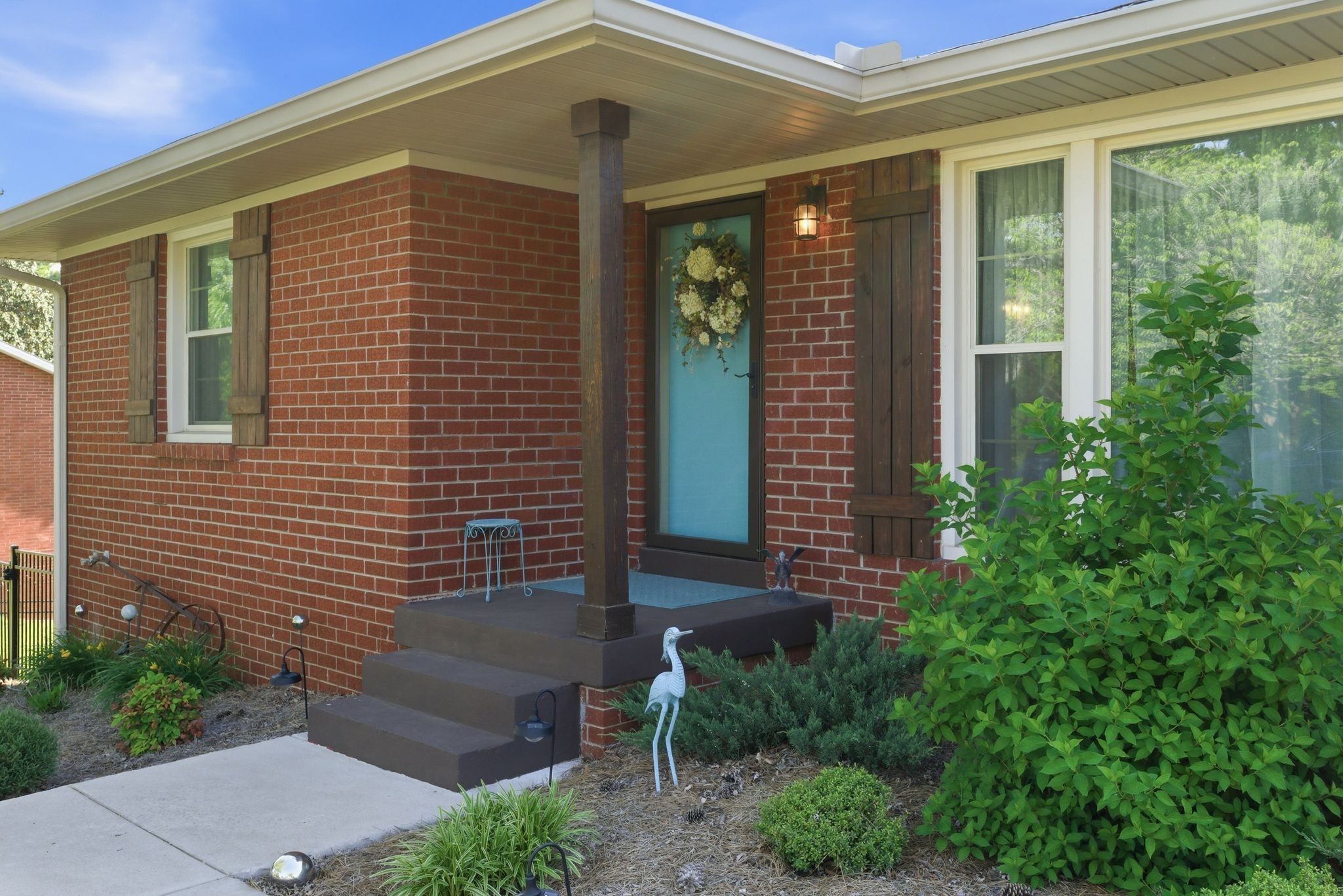 210 South Sequoia Drive Springfield, TN 37172 - Photo 4 of 27