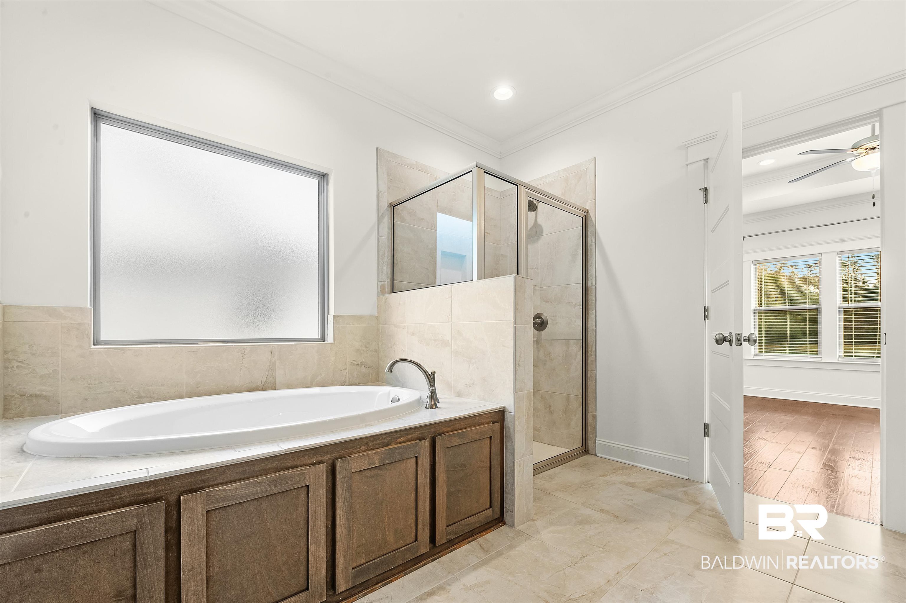 284 Fennec Street Fairhope, AL 36532 - Photo 21 of 73 Primary Bathroom