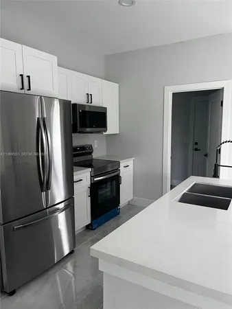 $2,000 | 5517 Ponce De Leon Boulevard, Sebring, FL 33872