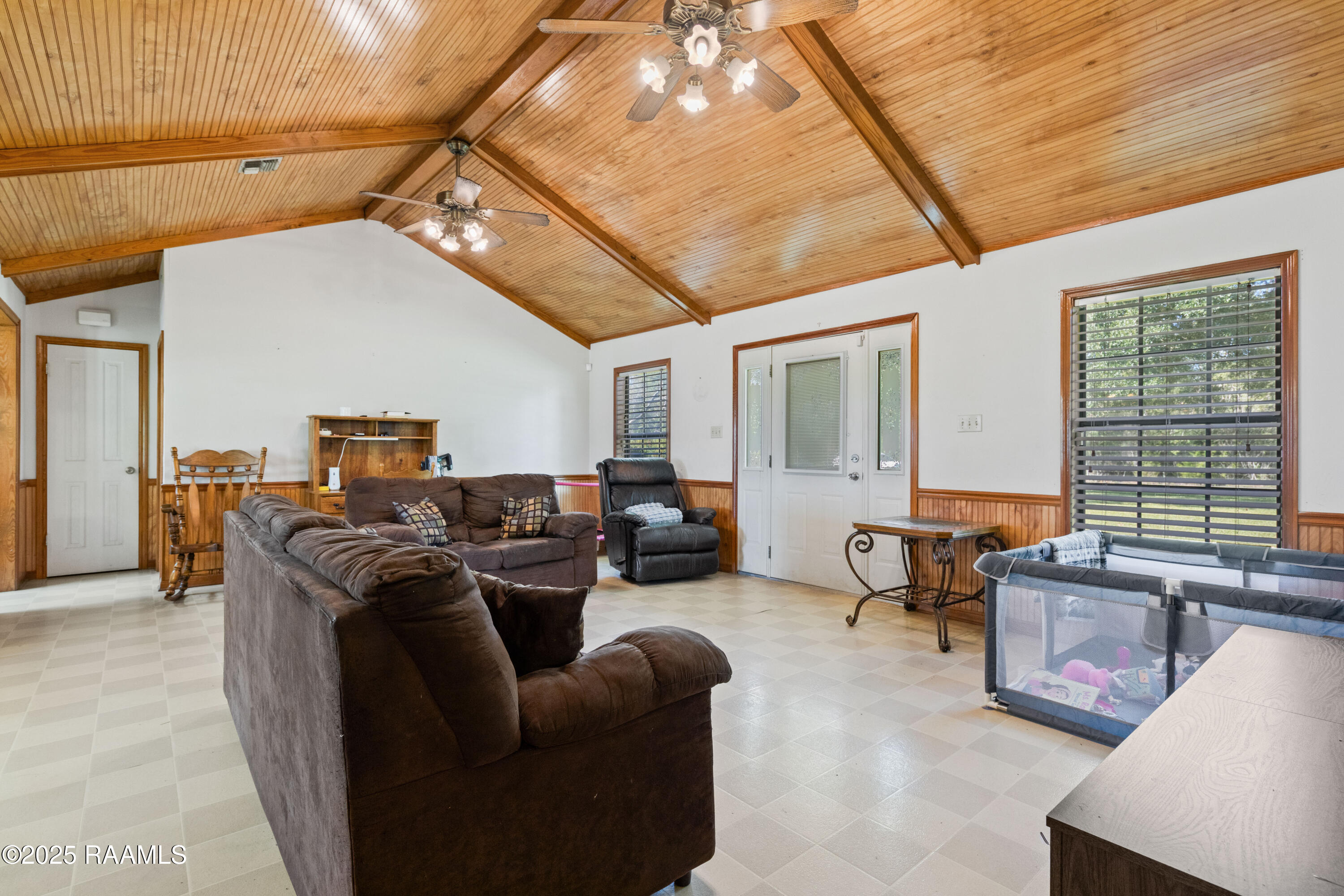 406 Bertrand Road Opelousas, LA 70570 - Photo 3 of 36 406Bertrand-26