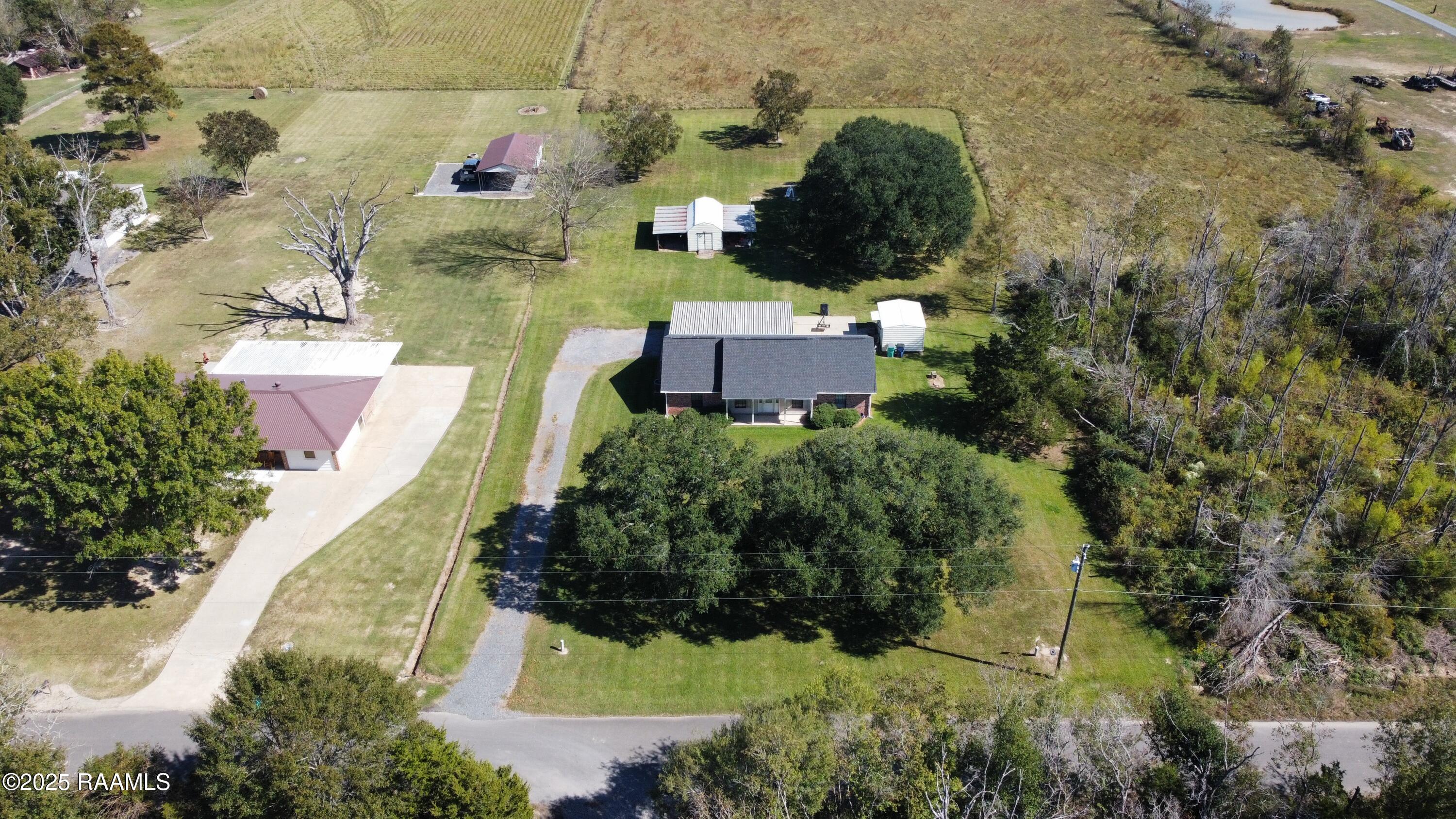 406 Bertrand Road Opelousas, LA 70570 - Photo 32 of 36 Photo Nov 02 2025, 12 36 27 PM