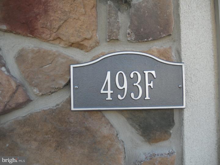 493 F Harmon Road Philadelphia, PA 19128 - Photo 3 of 25 Exterior Front
