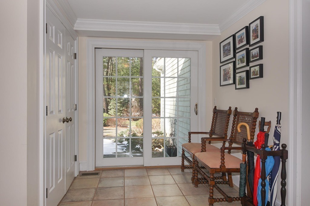 593 Strawberry Hill Road Concord, MA 01742 - Photo 15 of 18 Gallery Image 15