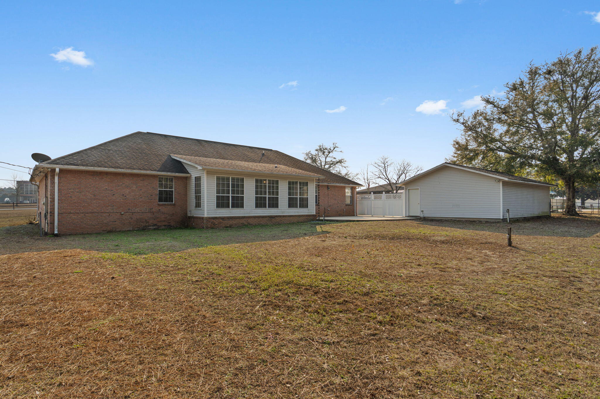 3171 Airport Road Crestview, FL 32539 - Photo 30 of 31 34-web-or-mls-FinalExterior-5