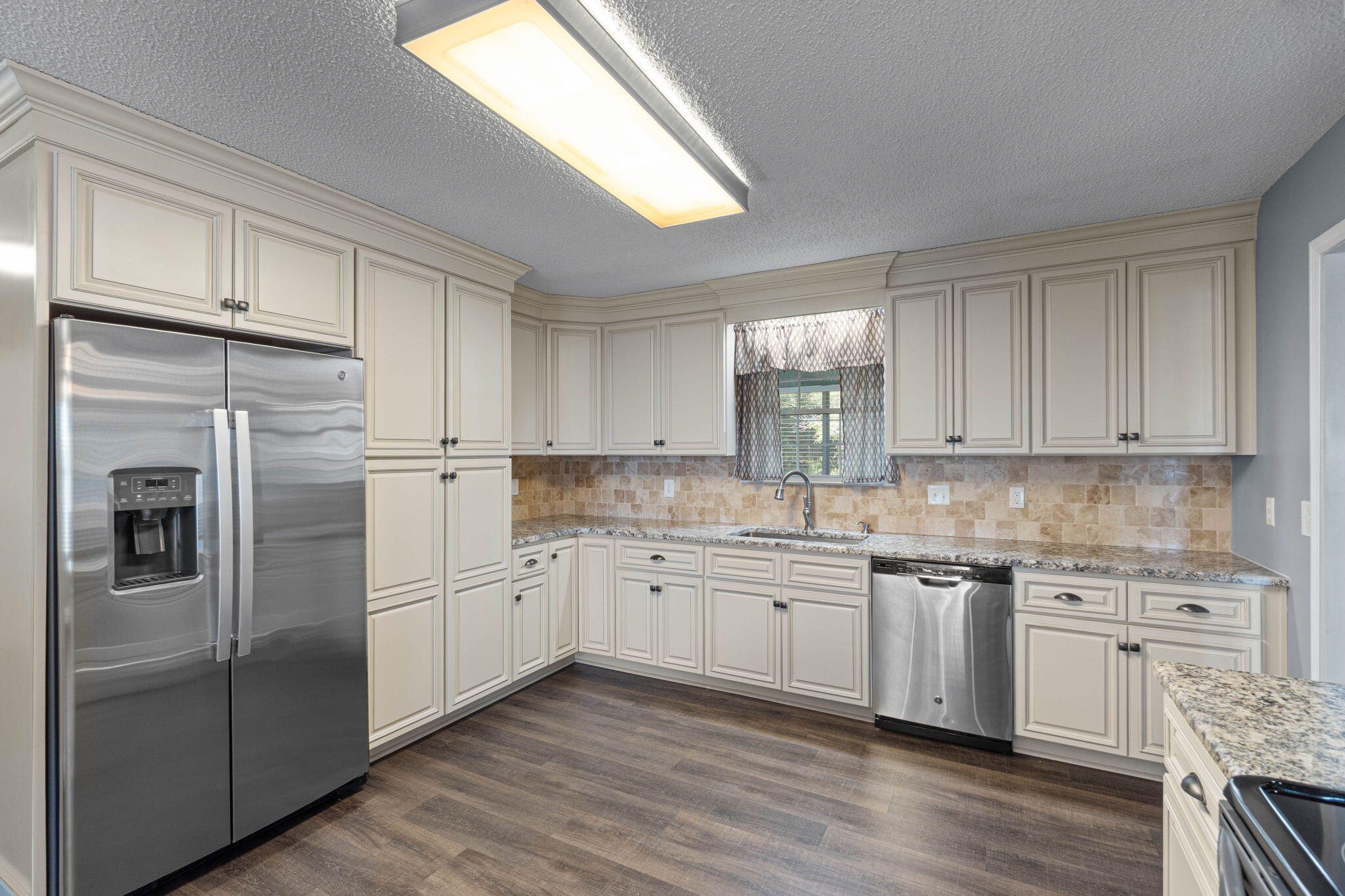 3171 Airport Road Crestview, FL 32539 - Photo 8 of 31 12-web-or-mls-Final-8