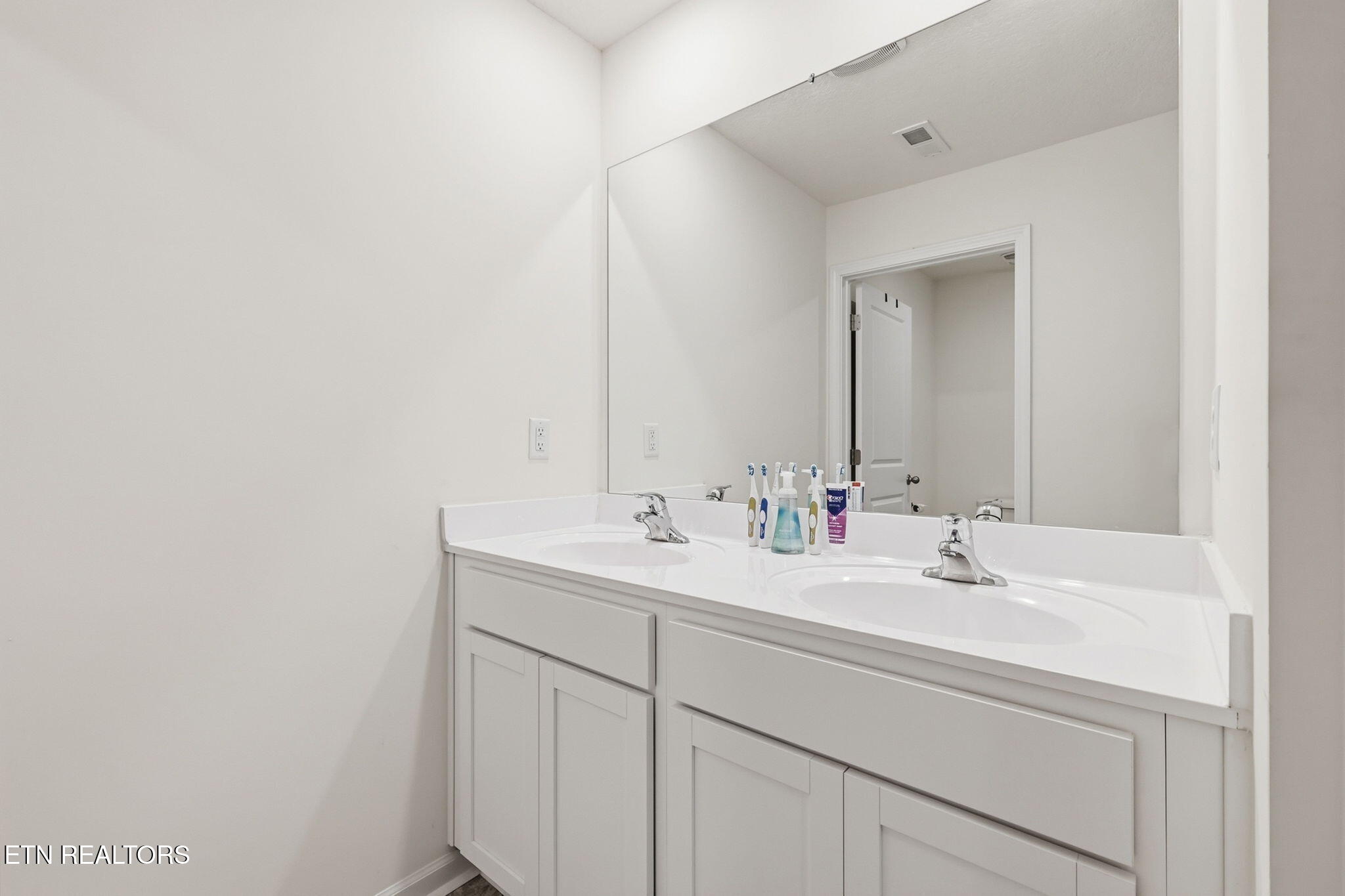 7523 Game Bird Street Corryton, TN 37721 - Photo 45 of 54 49-web-or-mls-3F1A6066