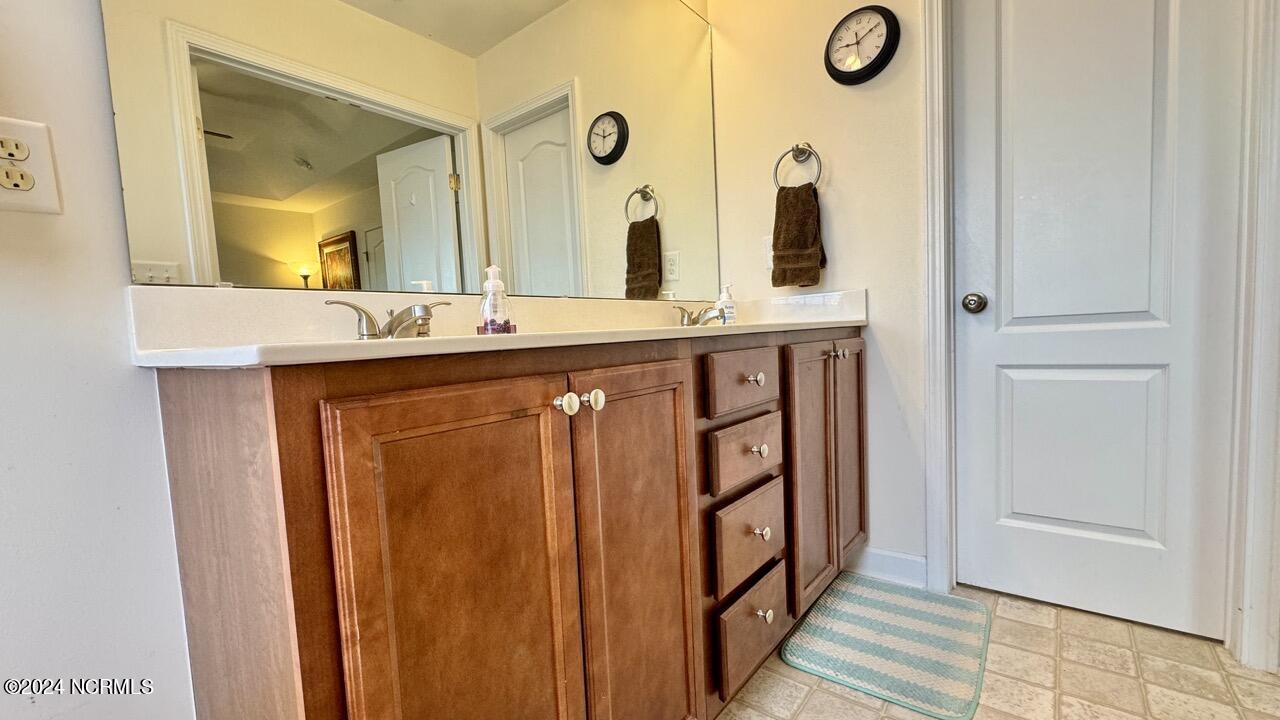 1824 Olive Pine Way Leland, NC 28451 - Photo 31 of 66 Master bath 5