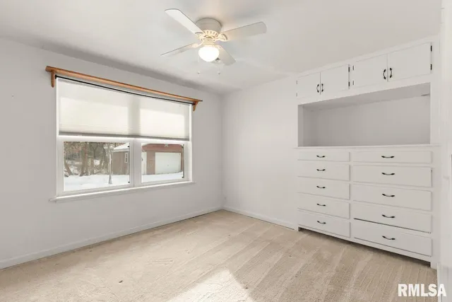 $250,000 | 125 Sherwood Court, Creve Coeur, IL 61610